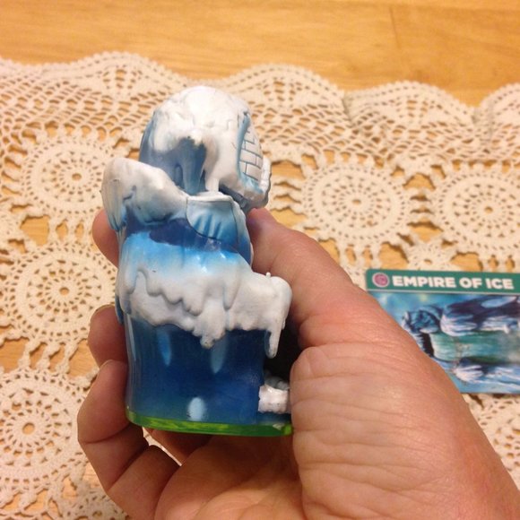 skylanders Spyro's Adventure Ice Cave Figure Activision and collector's card - Picture 3 of 11